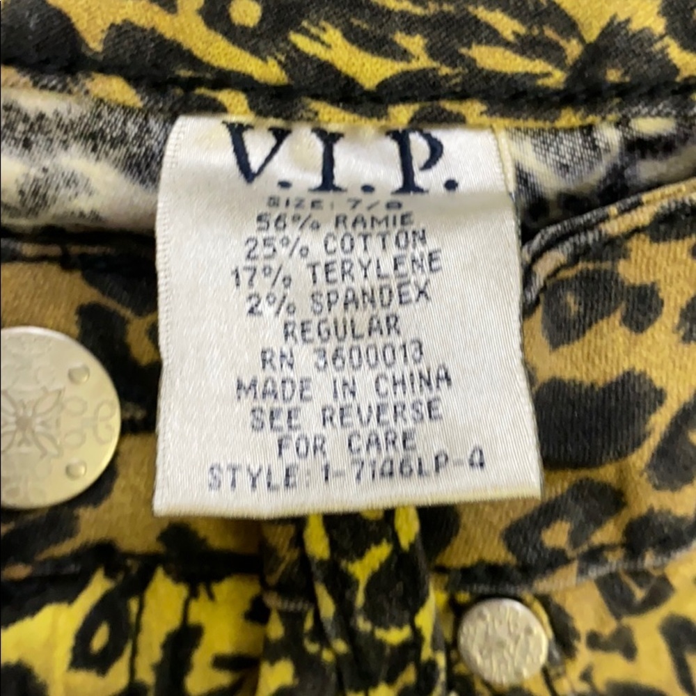 VIP Butt Lift Jeans - Picture 4 of 4